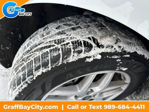 Used 2023 Ford Edge SEL w/ Convenience Package image 26