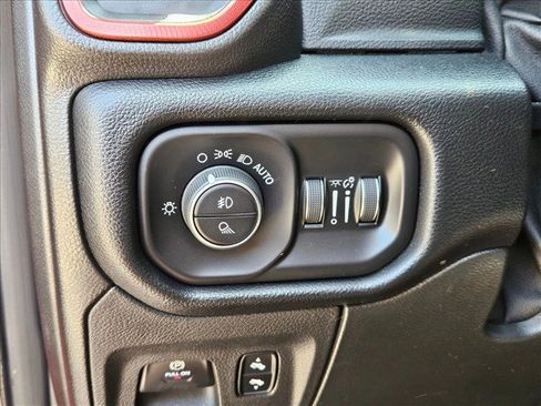 Used 2019 RAM 1500 Rebel w/ Rebel Level 2 Equipment Group AWD/4WD image 24