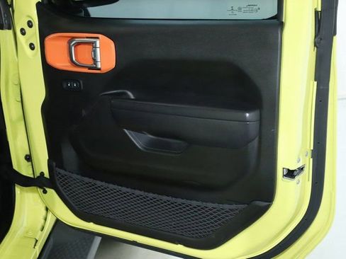 Used 2022 Jeep Wrangler Unlimited Sport image 32