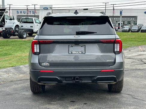 New 2026 Ford Explorer ST-Line w/ ST-Line Street Pack AWD/4WD image 5