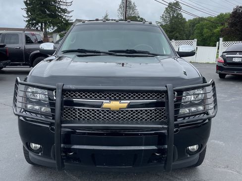 Used 2013 Chevrolet Tahoe LTZ AWD/4WD image 3