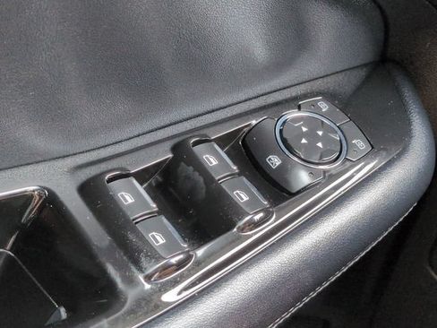 Certified 2018 Ford Edge SEL w/ Equipment Group 201A FWD image 25