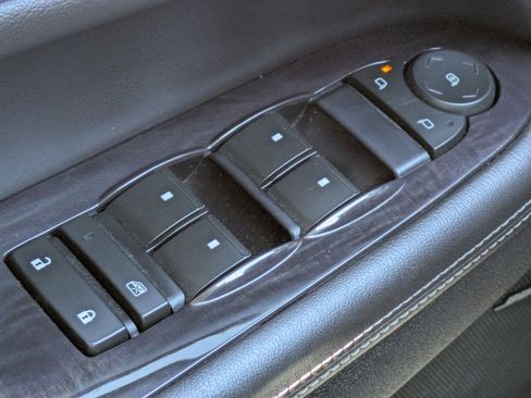 Used 2017 Buick Enclave Leather FWD image 20