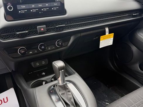 New 2027 Honda HR-V LX image 21