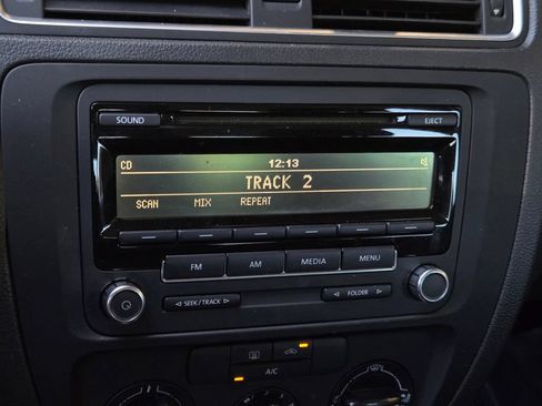 Used 2014 Volkswagen Jetta S FWD image 16