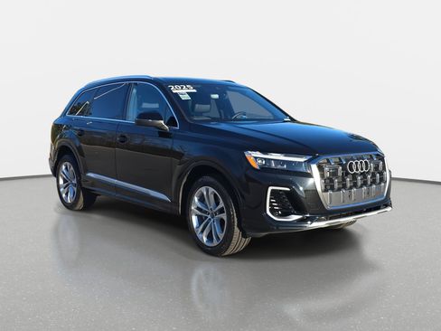 Certified 2025 Audi Q7 3.0T Premium Plus w/ Premium Plus Package image 3