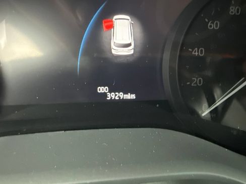 Used 2026 Toyota Sienna LE FWD image 10