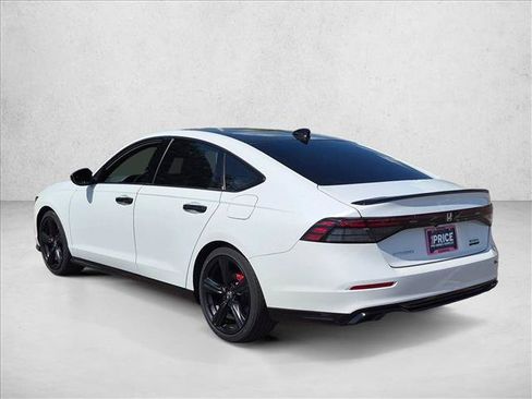 Used 2023 Honda Accord Sport image 7