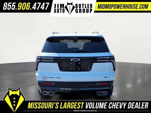 New 2026 Chevrolet Traverse RS w/ LPO, Floor Liner Package image 5