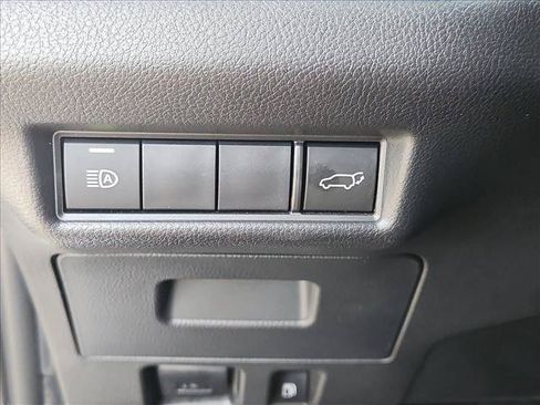 Certified 2026 Toyota Grand Highlander FWD image 17
