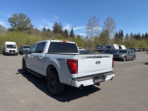 Used 2025 Ford F150 Lariat AWD/4WD image 2