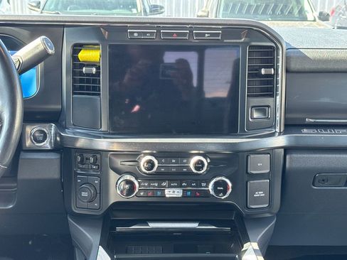 Used 2024 Ford F250 Lariat AWD/4WD image 18