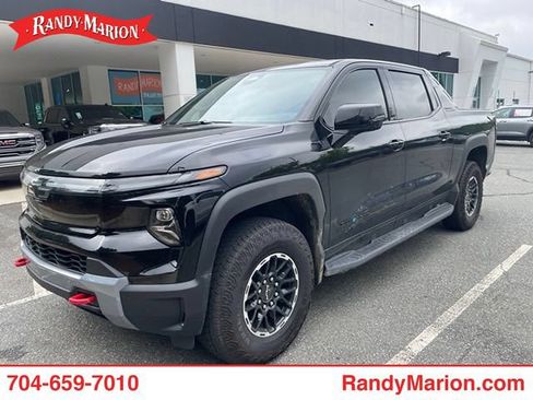 Used 2026 Chevrolet Silverado EV Trail Boss w/ Plus Package AWD/4WD image 1