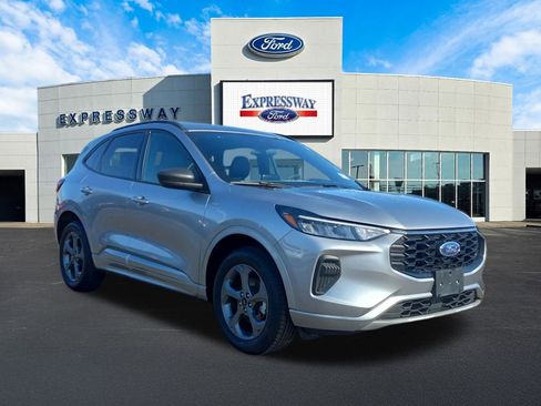Used 2024 Ford Escape ST-Line image 4