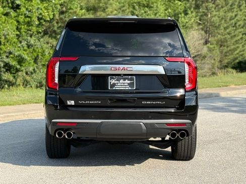Used 2022 GMC Yukon Denali AWD/4WD image 11