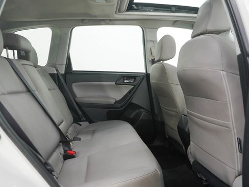 Used 2015 Subaru Forester 2.5i Limited w/ Popular Package #2 image 12