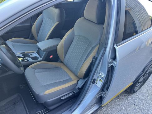 Certified 2025 Subaru Crosstrek 2.5i Sport w/ Crosstrek Mirror Package AWD/4WD image 20