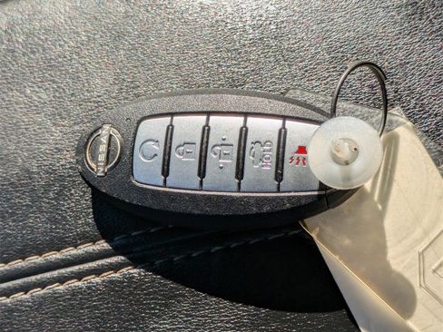 Used 2024 Nissan Altima 2.5 SV image 32