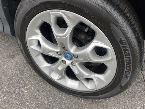 Used 2013 Ford Escape Titanium image 9