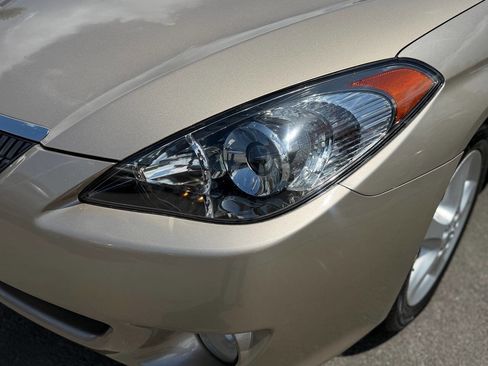 Used 2005 Toyota Solara SLE FWD image 75