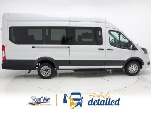 Used 2024 Ford Transit 350 XLT image 2