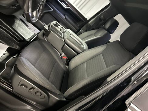 Used 2022 Chevrolet Silverado 1500 LT w/ Work Truck Package AWD/4WD image 12