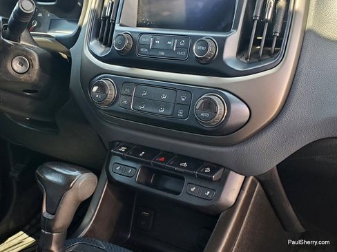Used 2016 Chevrolet Colorado Z71 AWD/4WD image 19