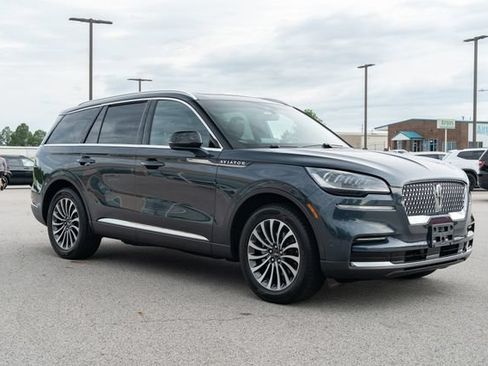 Used 2022 Lincoln Aviator Reserve w/ Elements Package Plus AWD/4WD image 8