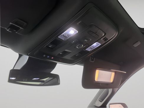 Used 2024 GMC Yukon AT4 image 28