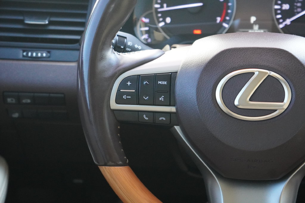 Used 2018 Lexus RX 350 AWD w/ Premium Package image 15