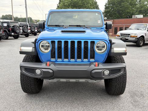 Used 2023 Jeep Gladiator Mojave w/ Cold Weather Group AWD/4WD image 3