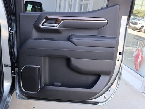 New 2026 GMC Sierra 1500 Elevation w/ Elevation Premium Package image 36