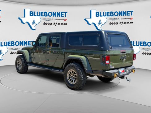 Used 2023 Jeep Gladiator Sport AWD/4WD image 7