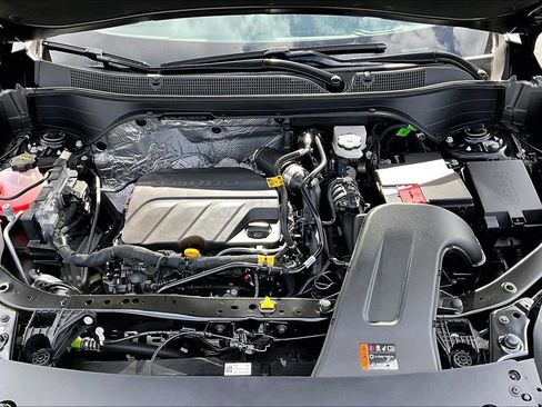 New 2026 Chevrolet Trax RS w/ Sunroof Package image 11