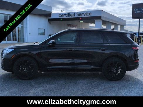 Used 2025 Lincoln Corsair Reserve w/ Equipment Group 202A image 7