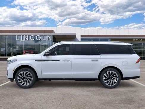 New 2025 Lincoln Navigator L Black Label AWD/4WD image 4