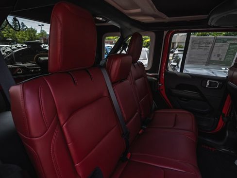 Used 2024 Jeep Wrangler Unlimited Rubicon 392 AWD/4WD image 36