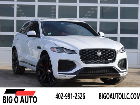 Used 2021 Jaguar F-PACE R-Dynamic S image 1