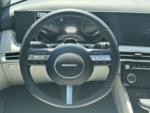 New 2025 Hyundai Tucson SEL image 23