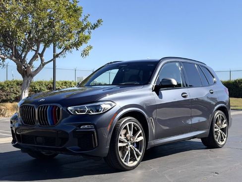 Used 2020 BMW X5 M50i w/ Executive Package AWD/4WD image 1