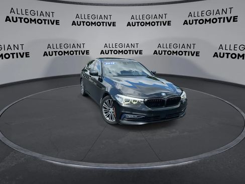 Used 2018 BMW 540i xDrive AWD/4WD image 4