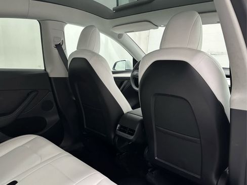 Used 2023 Tesla Model Y Long Range image 20