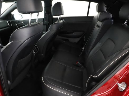 Used 2020 Kia Sportage SX image 25