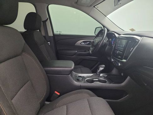 Used 2019 Chevrolet Traverse LT image 21