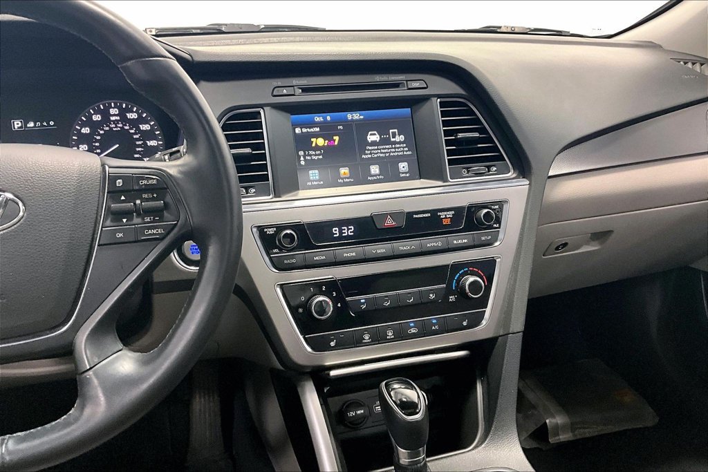 Used 2017 Hyundai Sonata Sport w/ Value Edition Package 02 FWD image 7