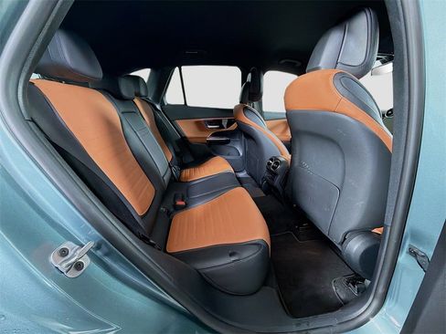 New 2025 Mercedes-Benz GLC 300 4MATIC image 29