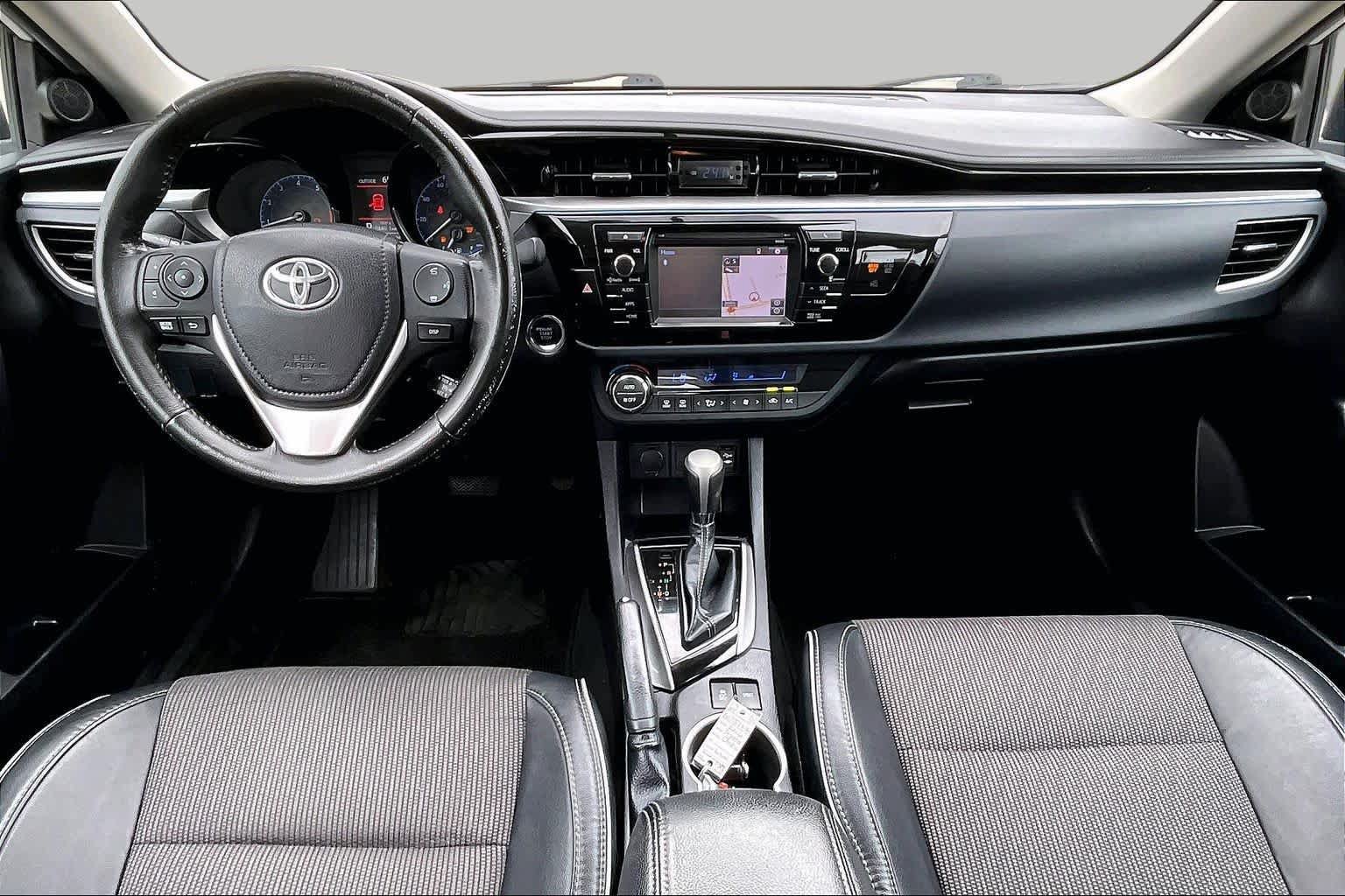 Used 2016 Toyota Corolla S w/ Driver Convenience Package FWD image 15