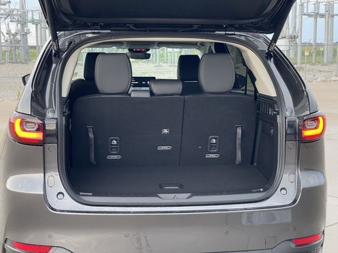 New 2025 MAZDA CX-90 3.3 Turbo w/ Preferred Package image 16