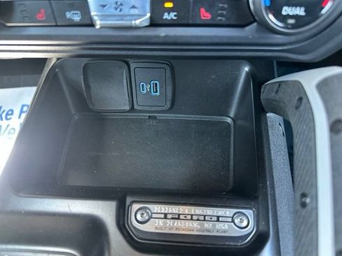 Used 2023 Ford Bronco Outer Banks AWD/4WD image 32