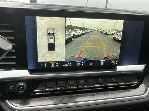 Certified 2025 Chevrolet Silverado 2500 LTZ w/ LTZ Plus Package image 23